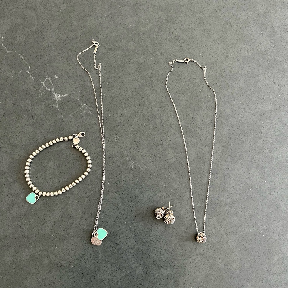 Tiffany’s sterling silver jewelry (set or individual)